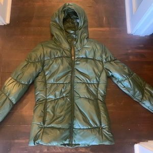 Women’s Patagonia down coat